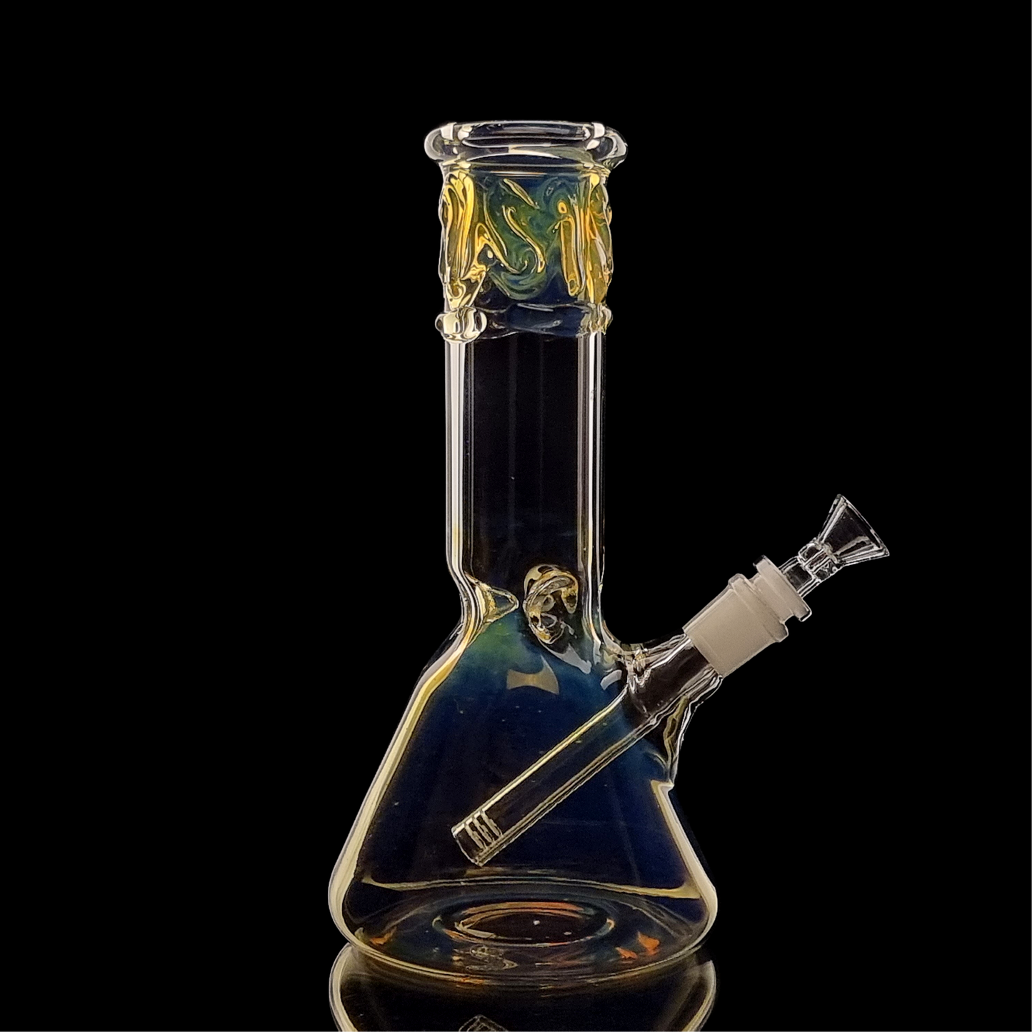 Highliner Series Colour Change Beaker by Chameleon Glass